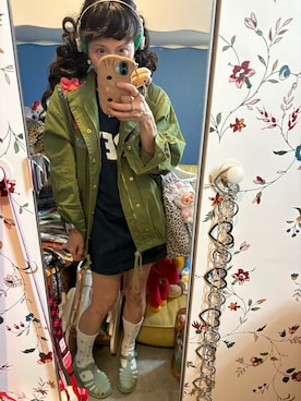 「OBEY（オベイ）のアイテム（Tシャツ/カットソー、ブルー系）」を使った、Y🐻N🎸さん（レディース・153cm）の春コーディネート