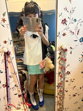 「2nd Streetのアイテム（Tシャツ/カットソー、ホワイト系）」を使った、Y🐻N🎸さん（レディース・153cm）の秋コーディネート