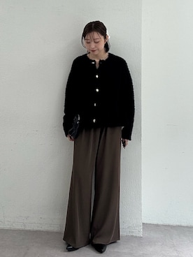 「Omekashi（オメカシ）の【YASUE・IWASAKI企画】ブークレペプラムニットカーディガン（カーディガン/ボレロ、ブラック系）」を使った、やっすーさん（レディース・158cm）の夏コーディネート