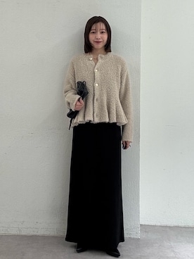「Omekashi（オメカシ）の【YASUE・IWASAKI企画】ブークレペプラムニットカーディガン（カーディガン/ボレロ、ベージュ系）」を使った、やっすーさん（レディース・158cm）の夏コーディネート