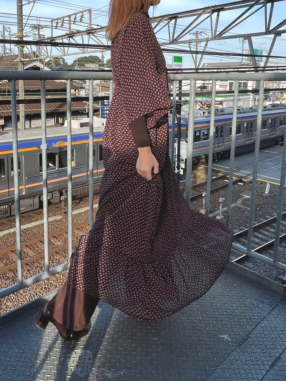 「オトナ女子」｜「usedのアイテム（ワンピース/ドレス、ブラック系）」を使った、m&mさん（レディース・160cm）の冬コーディネートの1枚目の写真