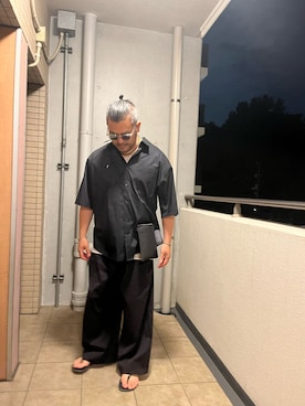 「アイテム（ボディバッグ/ウエストポーチ）」を使った、kenjiMさん（メンズ・177cm）の秋コーディネート