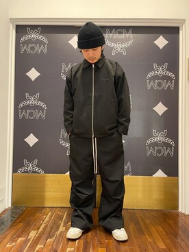 「DANKE SCHON（ダンケシェーン）のアイテム（ブルゾン）」を使った、平賀　健将さん（メンズ・172cm）の冬コーディネート