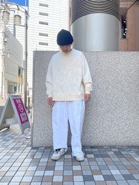 「WHITELAND（ホワイトランド）のアイテム（スウェット）」を使った、平賀　健将さん（メンズ・172cm）の冬コーディネート