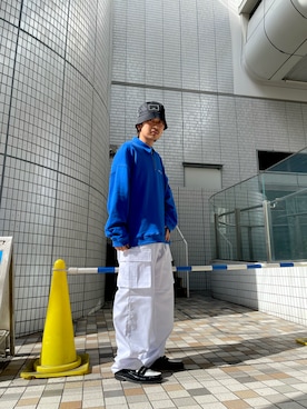 「DANKE SCHON（ダンケシェーン）のアイテム（スウェット）」を使った、平賀　健将さん（メンズ・172cm）の冬コーディネート