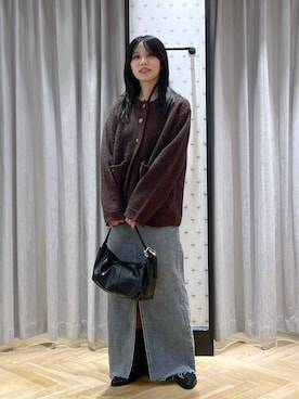 「アイテム（デニムスカート）」を使った、mihoさん（レディース・157cm・20代）の秋コーディネート