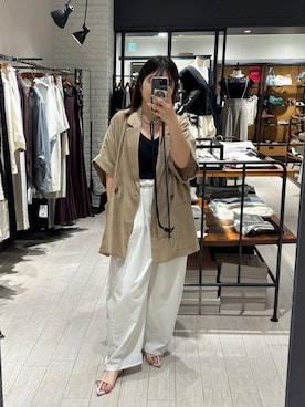 「アイテム（テーラードジャケット、イエロー系）」を使った、tomoeさん（レディース・152cm）の秋コーディネート