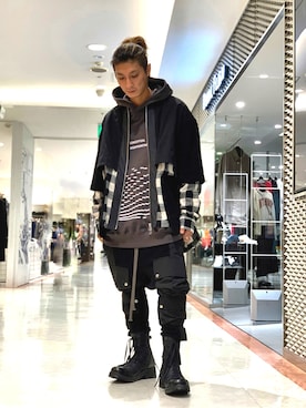 「KMRii（ケムリ）のアイテム（ブーツ）」を使った、Takuto Itouさん（メンズ・170cm）の秋コーディネート