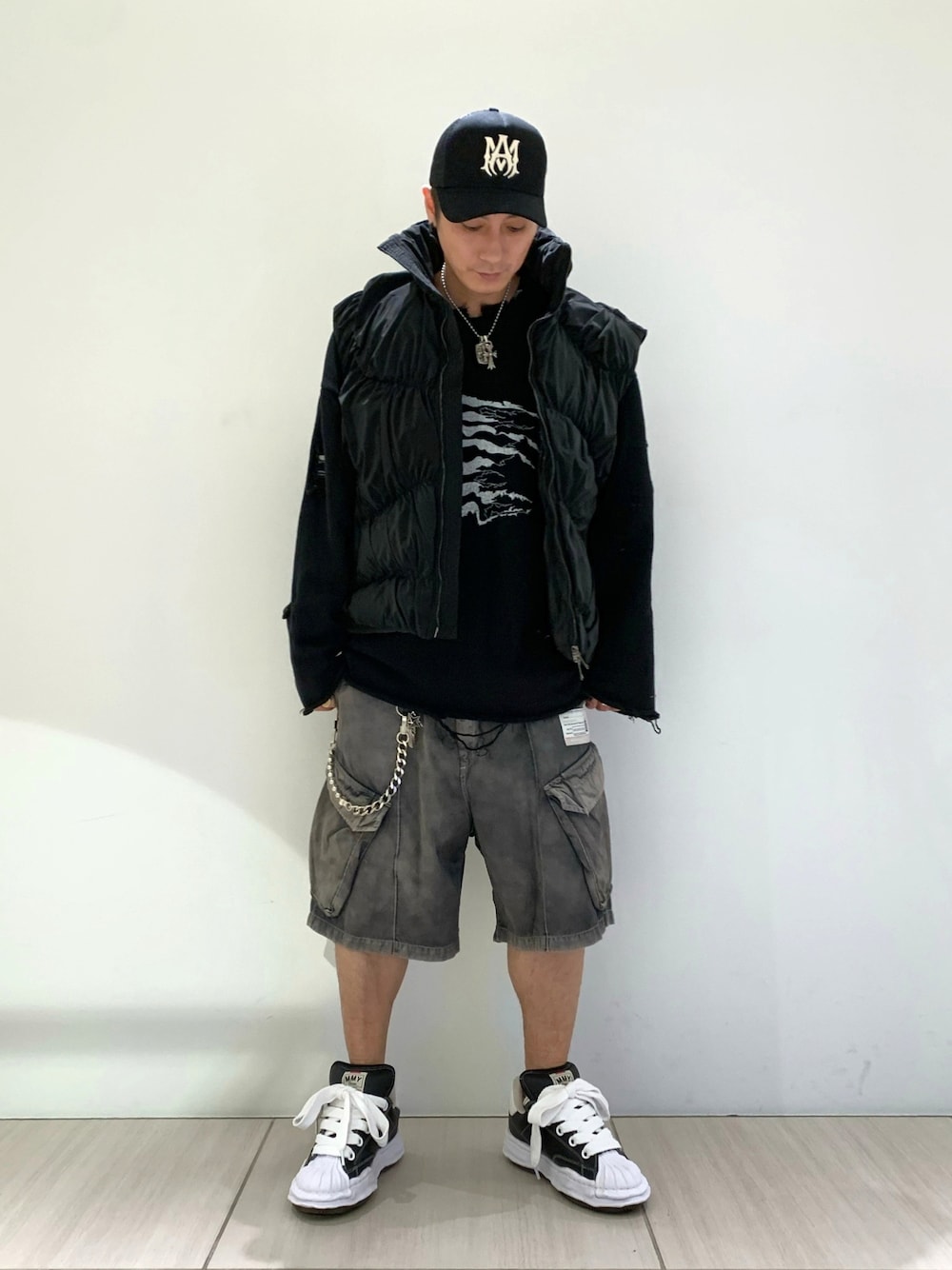 【コーデの主役に】AMIRI アミリ プルオーバー コーデの主役に】AMIRI アミリ プルオーバー