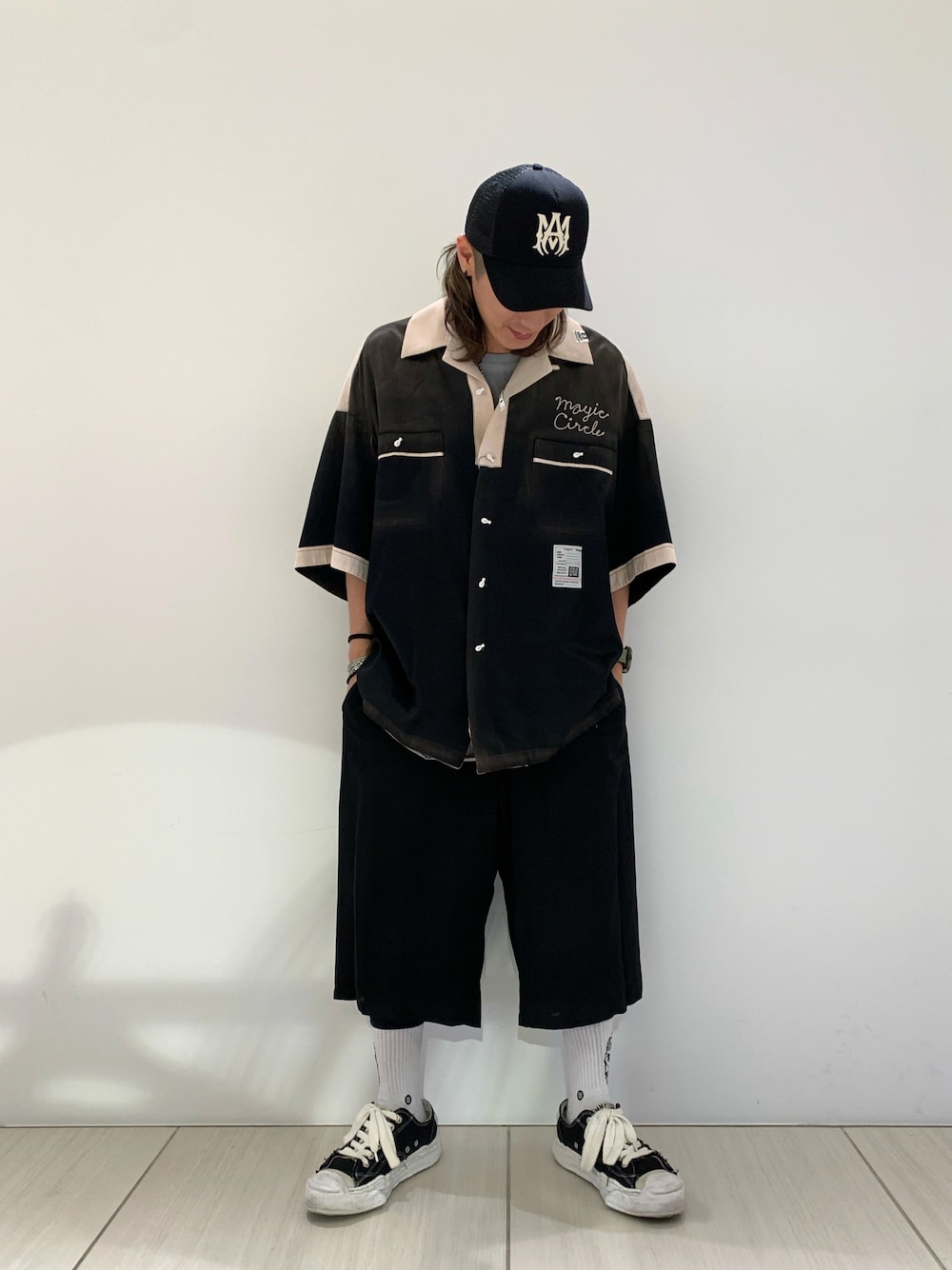 【コーデの主役に】AMIRI アミリ プルオーバー コーデの主役に】AMIRI アミリ プルオーバー