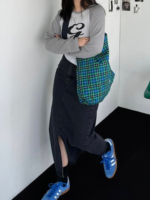  李奈さんのコーディネート