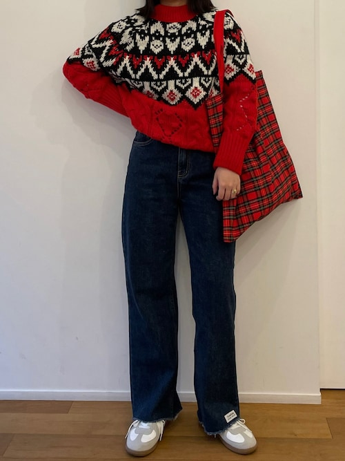  李奈さんのコーディネート