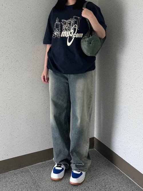  李奈さんのコーディネート
