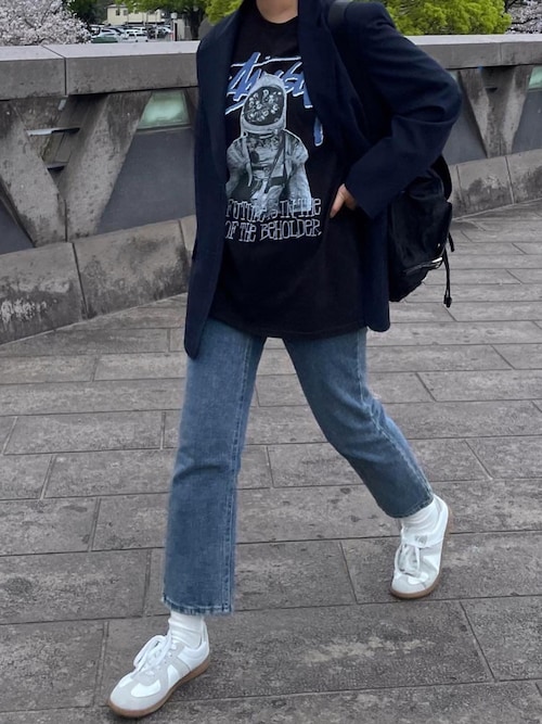  李奈さんのコーディネート