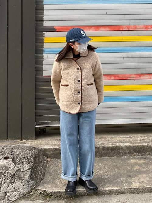  李奈さんのコーディネート