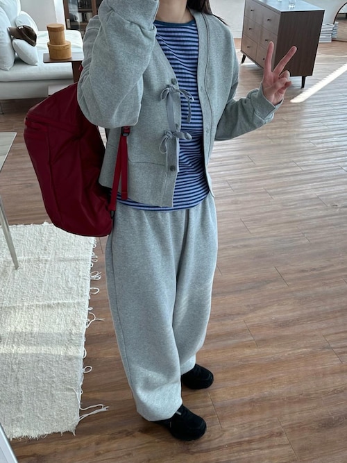  李奈さんのコーディネート