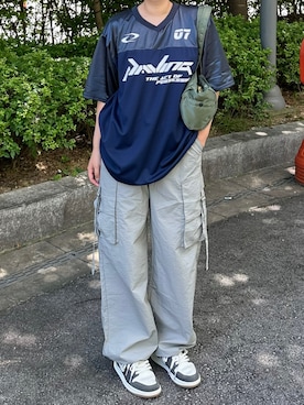 「アイテム（ボストンバッグ）」を使った、 李奈さん（レディース・158cm）の夏コーディネート