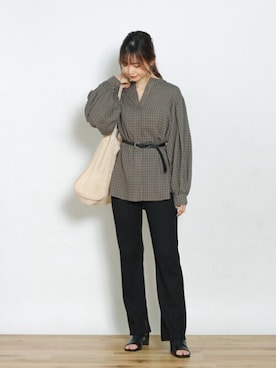 「Crisp（クリスプ）のアイテム（バッグ）」を使った、Crispさん（レディース・161cm）の秋コーディネート