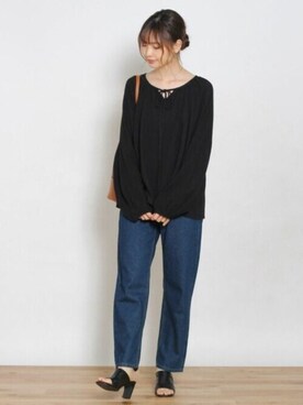 「Crisp（クリスプ）のベーシックデニムパンツ（デニムパンツ）」を使った、Crispさん（レディース・161cm）の秋コーディネート