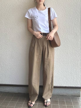 「アイテム（サンダル）」を使った、tokoさん（レディース・161cm）の秋コーディネート