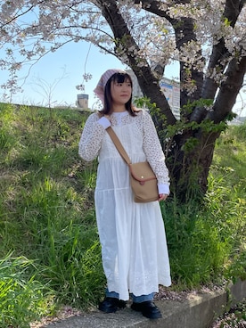 「eLur（エラー）のアイテム」を使った、maru☺︎さん（レディース・153cm）の春コーディネート