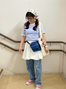 「アイテム（ボディバッグ/ウエストポーチ）」を使った、maru☺︎さん（レディース・153cm）の秋コーディネート