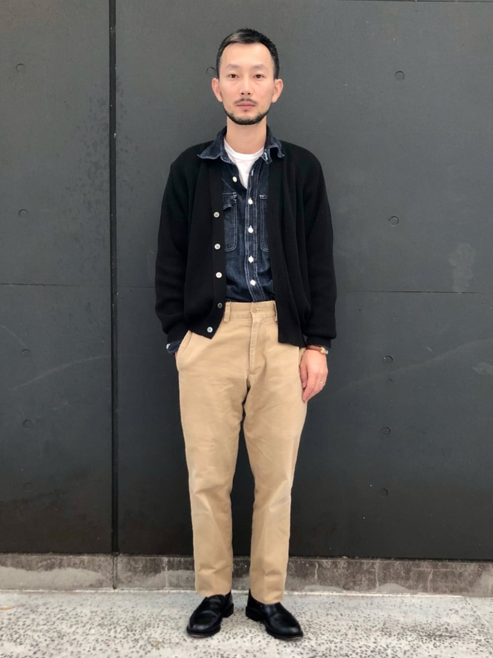 【秋冬オススメ！】BILLS KHAKIS チノ BILLS KHAKISのチノパンツを使った人気ファッションコーディネート