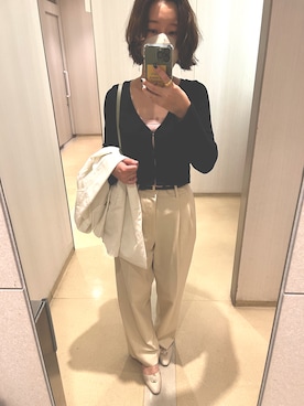 「UNIQLO（ユニクロ）のアイテム（テーラードジャケット、ホワイト系）」を使った、shioriさん（レディース・159cm）の春コーディネート