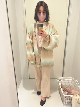 「OZOC（オゾック）のアイテム（パンツ）」を使った、shioriさん（レディース・159cm）の春コーディネート