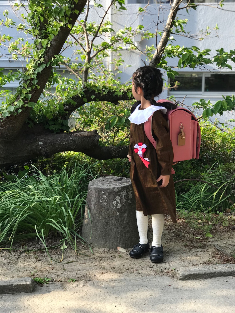 「入学式、低身長女子」｜「土屋鞄のアイテム（ランドセル、ピンク系）」を使った、ryunbeさん（キッズ・110cm）の冬コーディネートの1枚目の写真