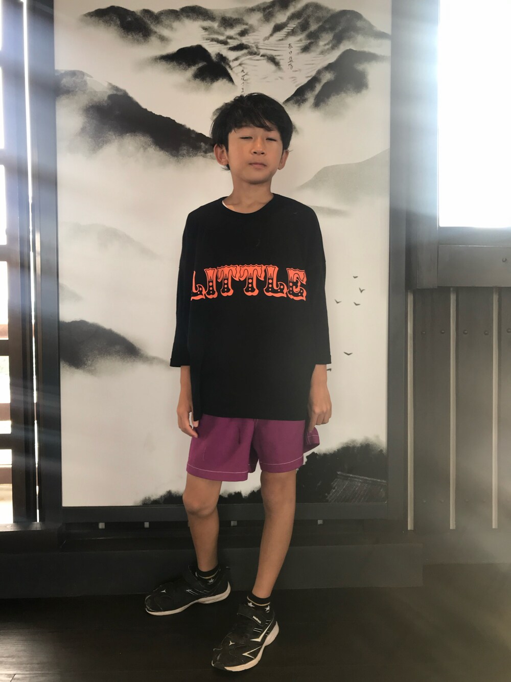 「秋冬コーデ」｜「nunuformeのアイテム（Tシャツ/カットソー、ブラック系）」を使った、ryunbeさん（キッズ・135cm）の冬コーディネートの1枚目の写真