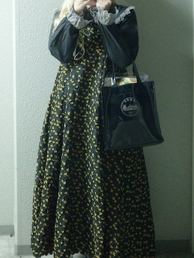 「アイテム（レインシューズ）」を使った、Yuiさん（レディース・158cm）の秋コーディネート