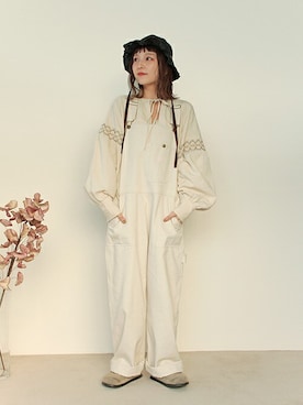 「チュニック」｜「アイテム（オールインワン・サロペット）」を使った、Crispさん（レディース・157cm）の秋コーディネート