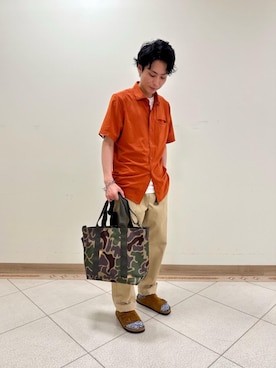 「BeanOutsider」｜「アイテム（チノパンツ）」を使った、piiinskさん（メンズ・165cm）の秋コーディネート