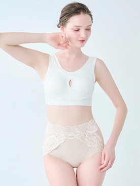 「アイテム（ショーツ）」を使った、ブラデリスニューヨーク / NuBraさん（レディース・163cm）の夏コーディネート