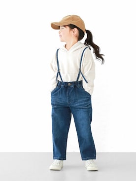 「L.COPECK（エルコペック）のアイテム（パンツ）」を使った、Wonder apartmentさん（キッズ・110cm）の秋コーディネート