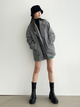 「EMODA（エモダ）のアイテム（ジャケット/アウター）」を使った、EMODA Official_STAFFさん（レディース・165cm）の秋コーディネート