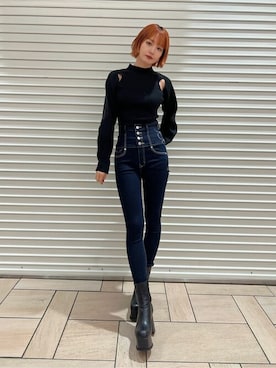 EMODA Official_STAFFさんのコーディネート