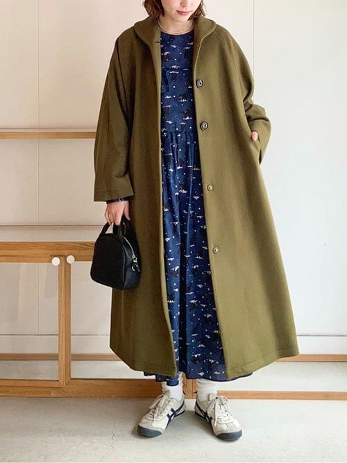 I am I in fact...（アイアムアイインファクト）の「Black cat dance  