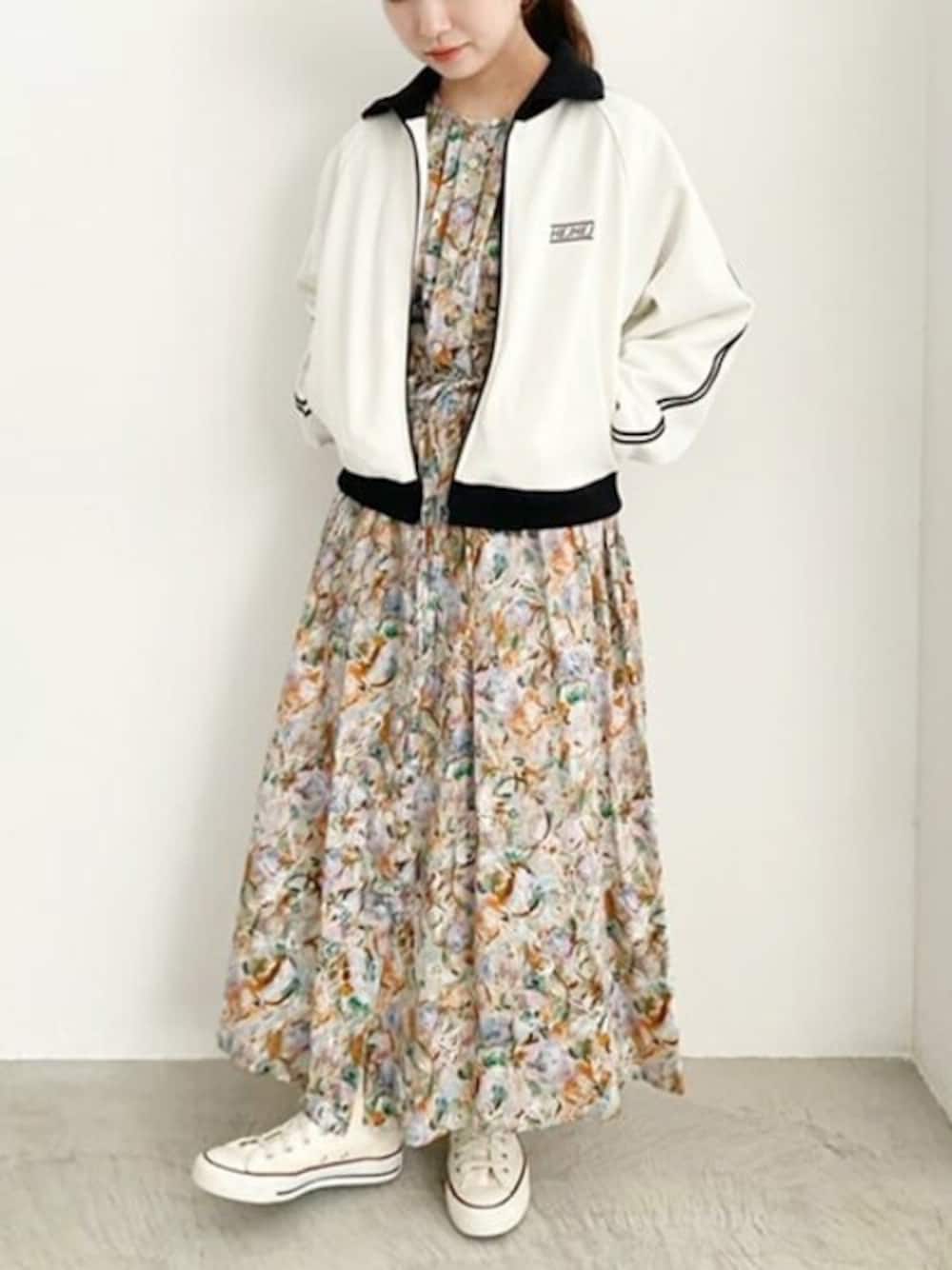 【新品半額以下】I am I in fact... ジャージ 茶×水色 新品半額以下】I am I in fact ジャージ 茶×水色