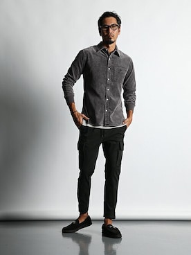 「The DUFFER of ST.GEORGE（ザダファーオブセントジョージ）のアイテム（パンツ）」を使った、JEEさん（メンズ・182cm）の冬コーディネート