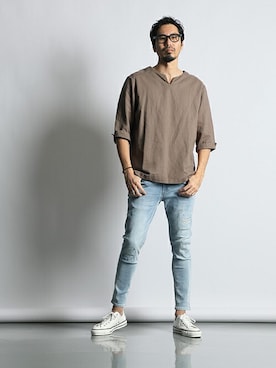 「The DUFFER of ST.GEORGE（ザダファーオブセントジョージ）のアイテム」を使った、JEEさん（メンズ・182cm）の春コーディネート