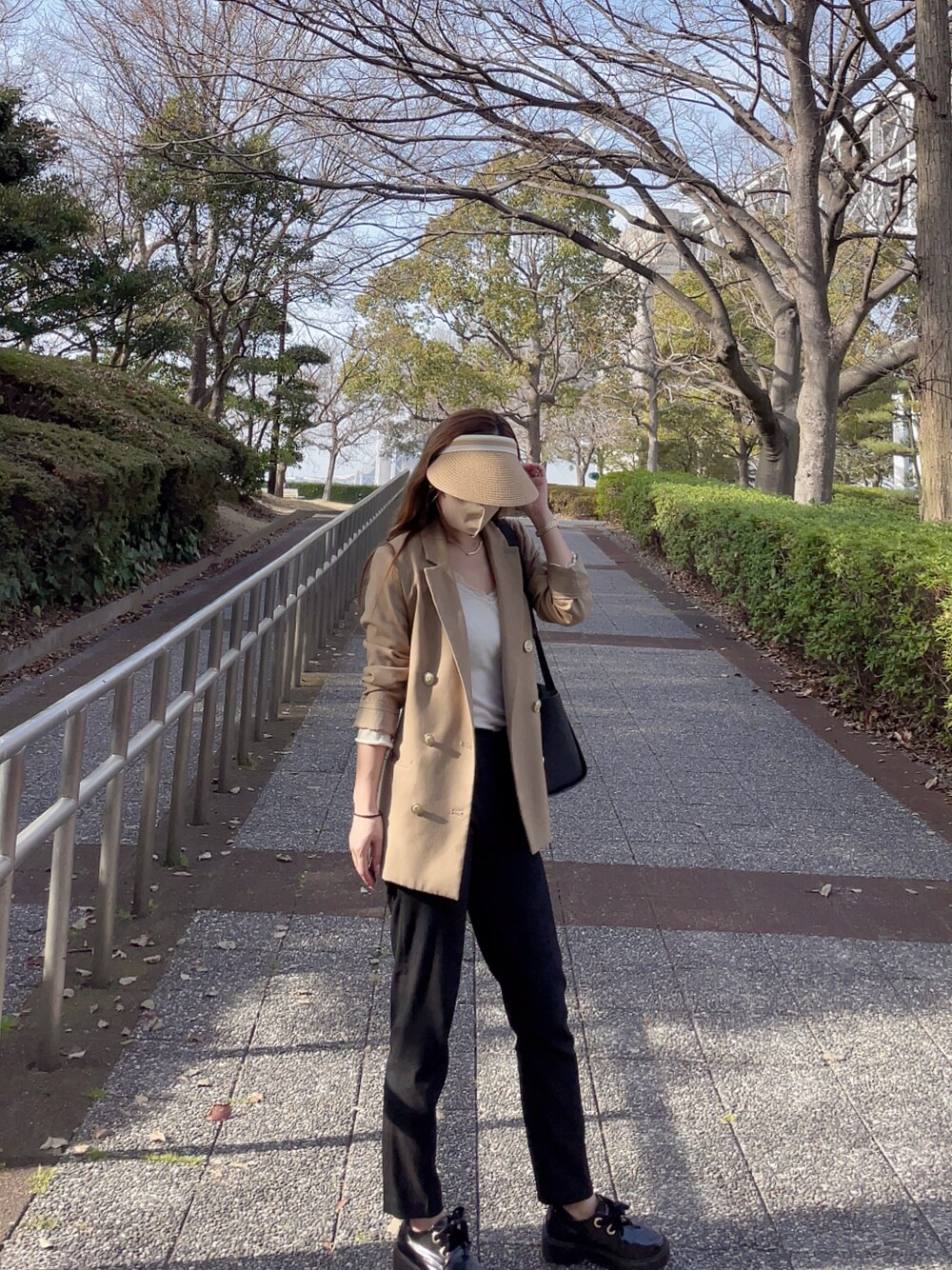 「オトナカジュアル、秋、カジュアルコーデ、初秋コーデ、秋服準備はじめました、オトナカワイイ、黒、ユニクロ、アベイル、ロレックス、低身長、GU」｜「UNIQLOのWOMEN アンクルパンツA（パンツ、ブラック系）」を使った、aiko❤️さん（レディース・153cm）の秋コーディネートの1枚目の写真
