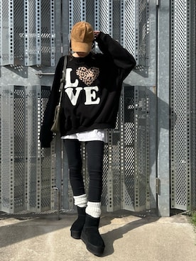 「アイテム（スウェット）」を使った、ayaさん（レディース・161cm）の秋コーディネート