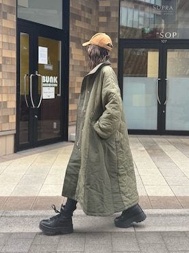 「アイテム（スウェット）」を使った、ayaさん（レディース・161cm）の冬コーディネート