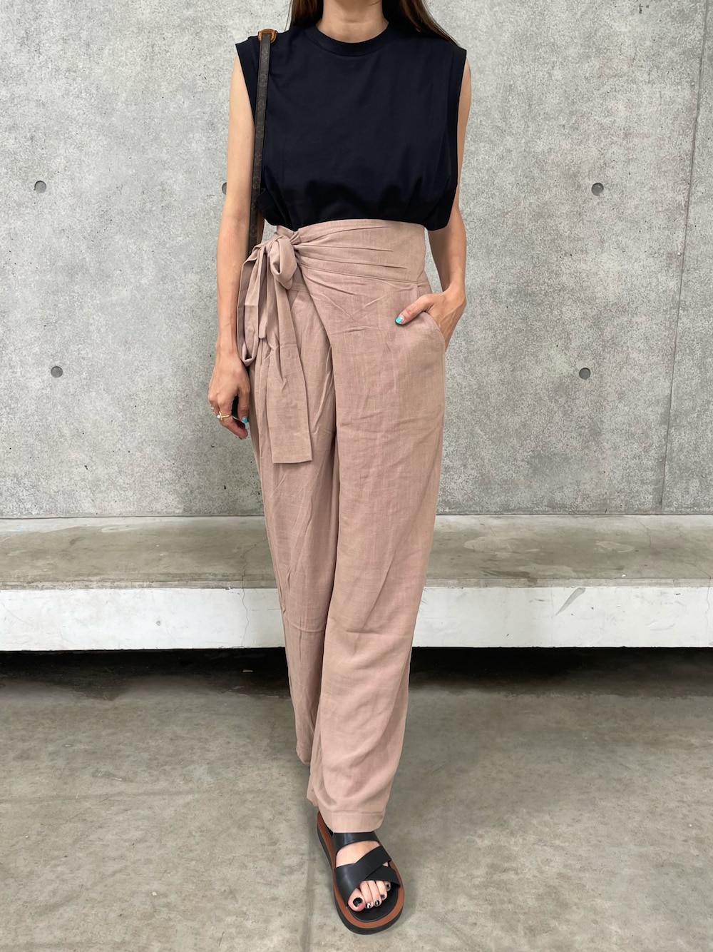 【コーデに彩を♪】 Louis Vuitton★ショルダーバッグ LOUIS VUITTONのショルダーバッグを使ったレディース人気