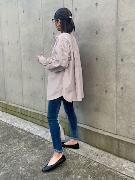「ビッグシャツ」｜「アイテム（パンプス）」を使った、ayaさん（レディース・161cm）の春コーディネート