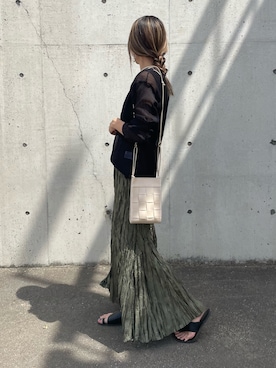 「カラー×コーデ」｜「アイテム（バッグ）」を使った、ayaさん（レディース・161cm）の春コーディネート