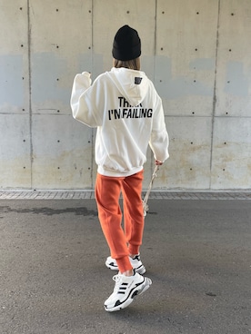 「アイテム（バッグ、ホワイト系）」を使った、ayaさん（レディース・161cm）の冬コーディネート