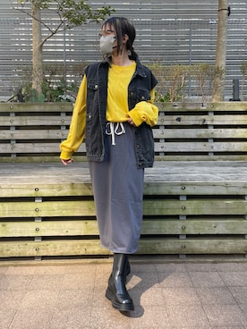 「イエロー」｜「アイテム（ブーツ）」を使った、ayaさん（レディース・161cm）の冬コーディネート